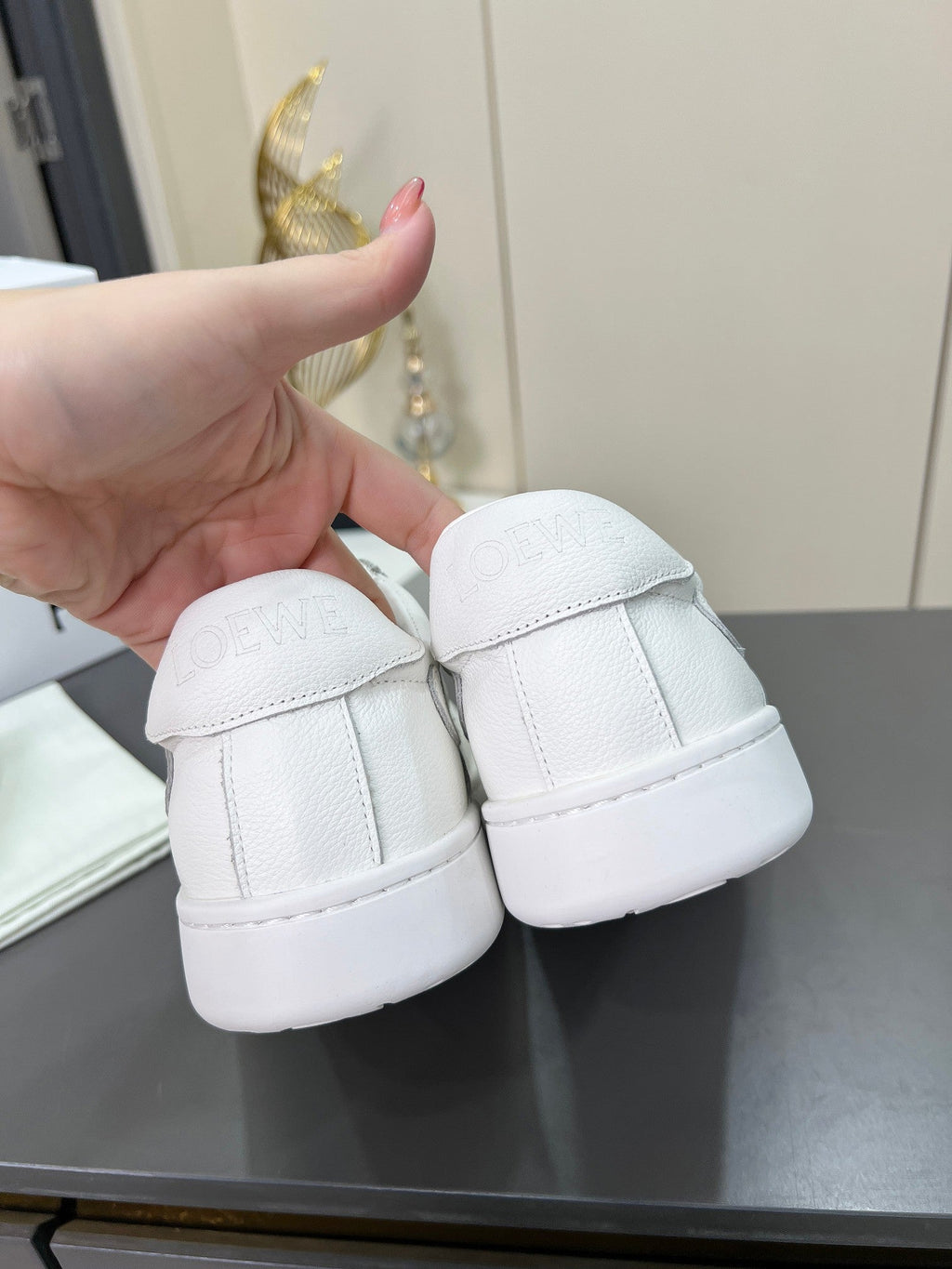 LOEWE 26S LOW TOP SNEAKERS IN WHITE CALFSKIN WITH CHARM LACES