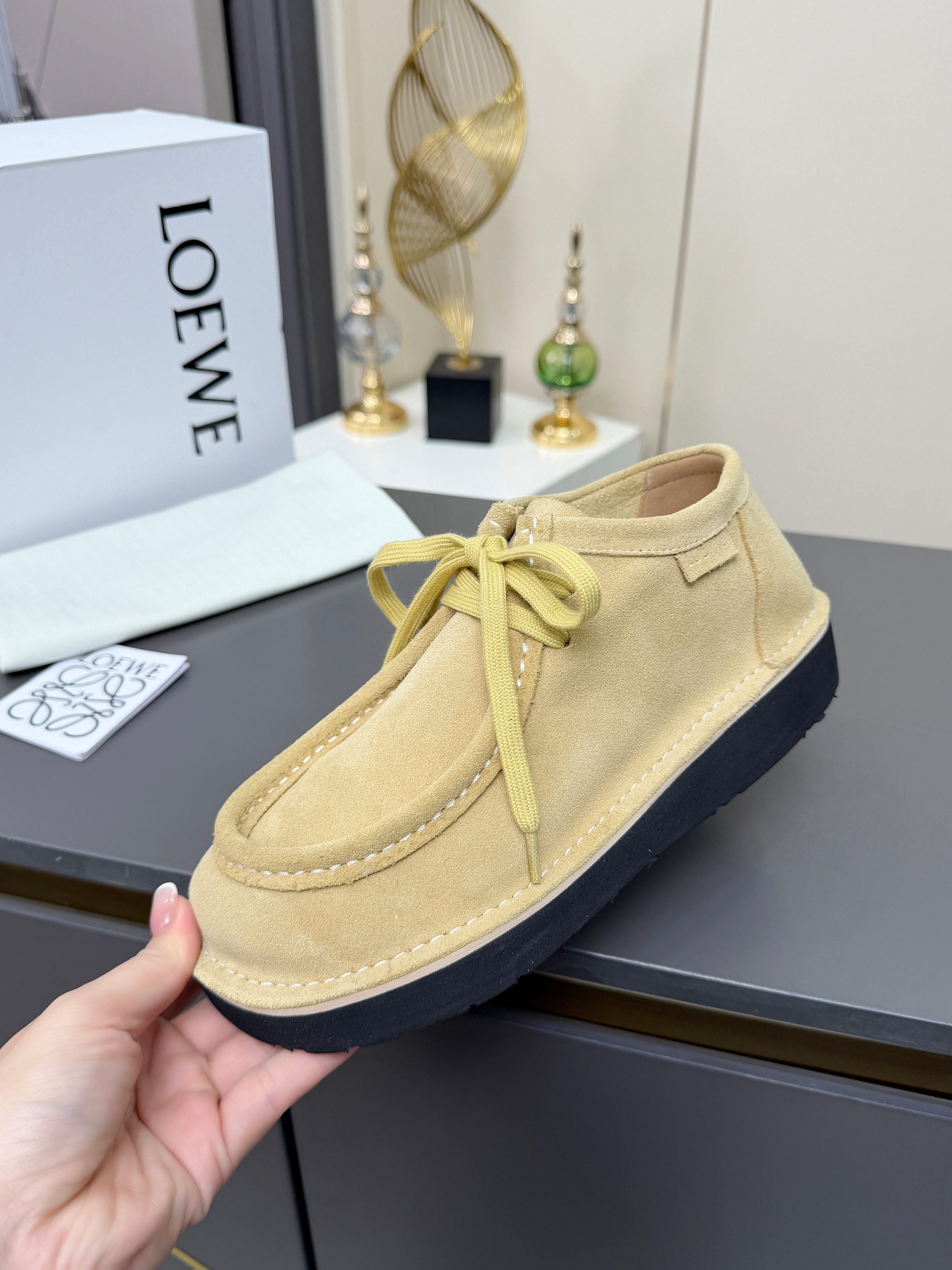 LOEWE 26S ANKLE BOOTS IN BEIGE SUEDE