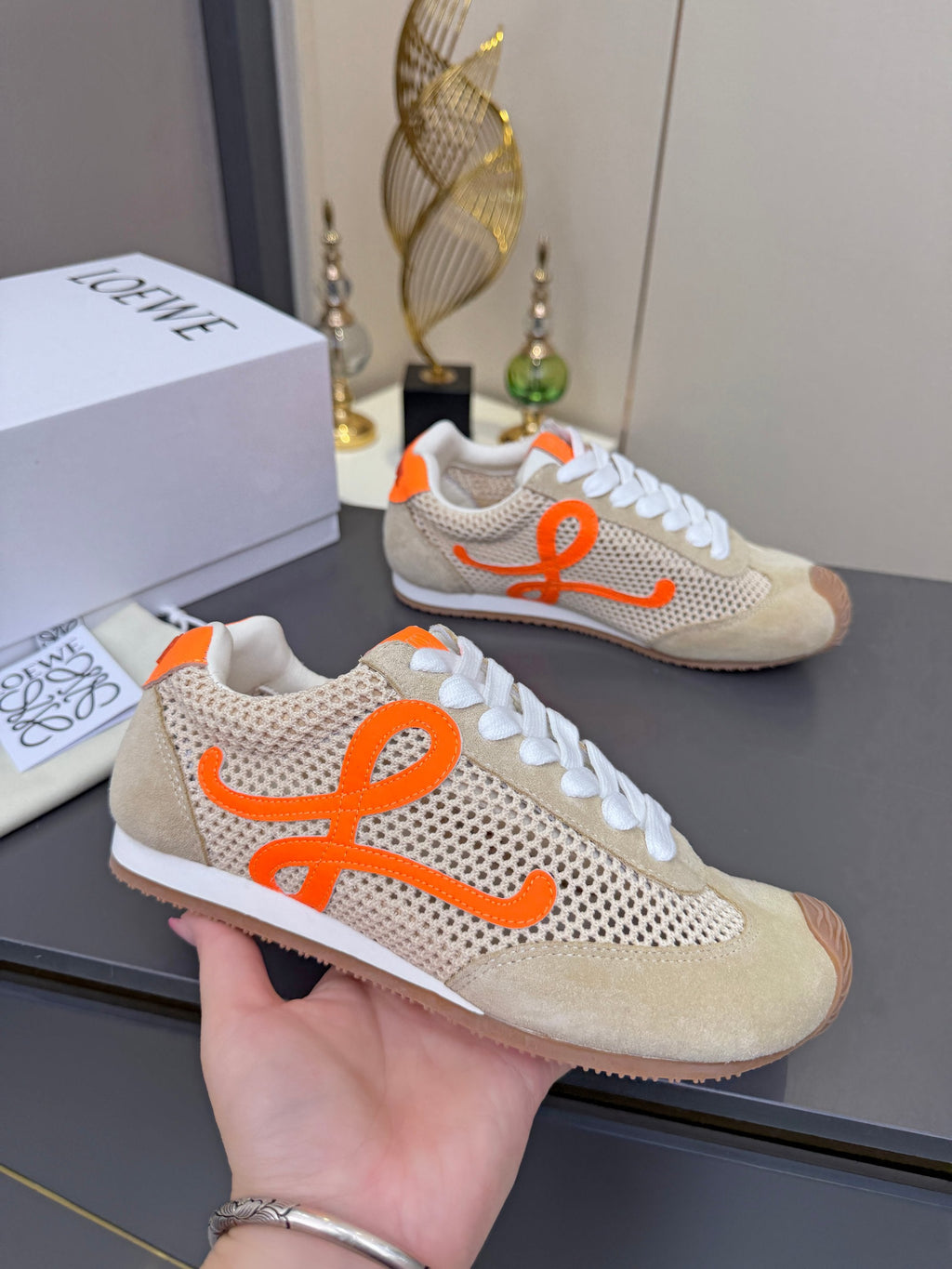 LOEWE 26S RUNNER 2.0 SNEAKERS IN BEIGE SUEDE AND MESH FABRIC