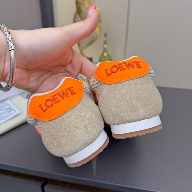 LOEWE 26S RUNNER 2.0 SNEAKERS IN BEIGE SUEDE AND MESH FABRIC