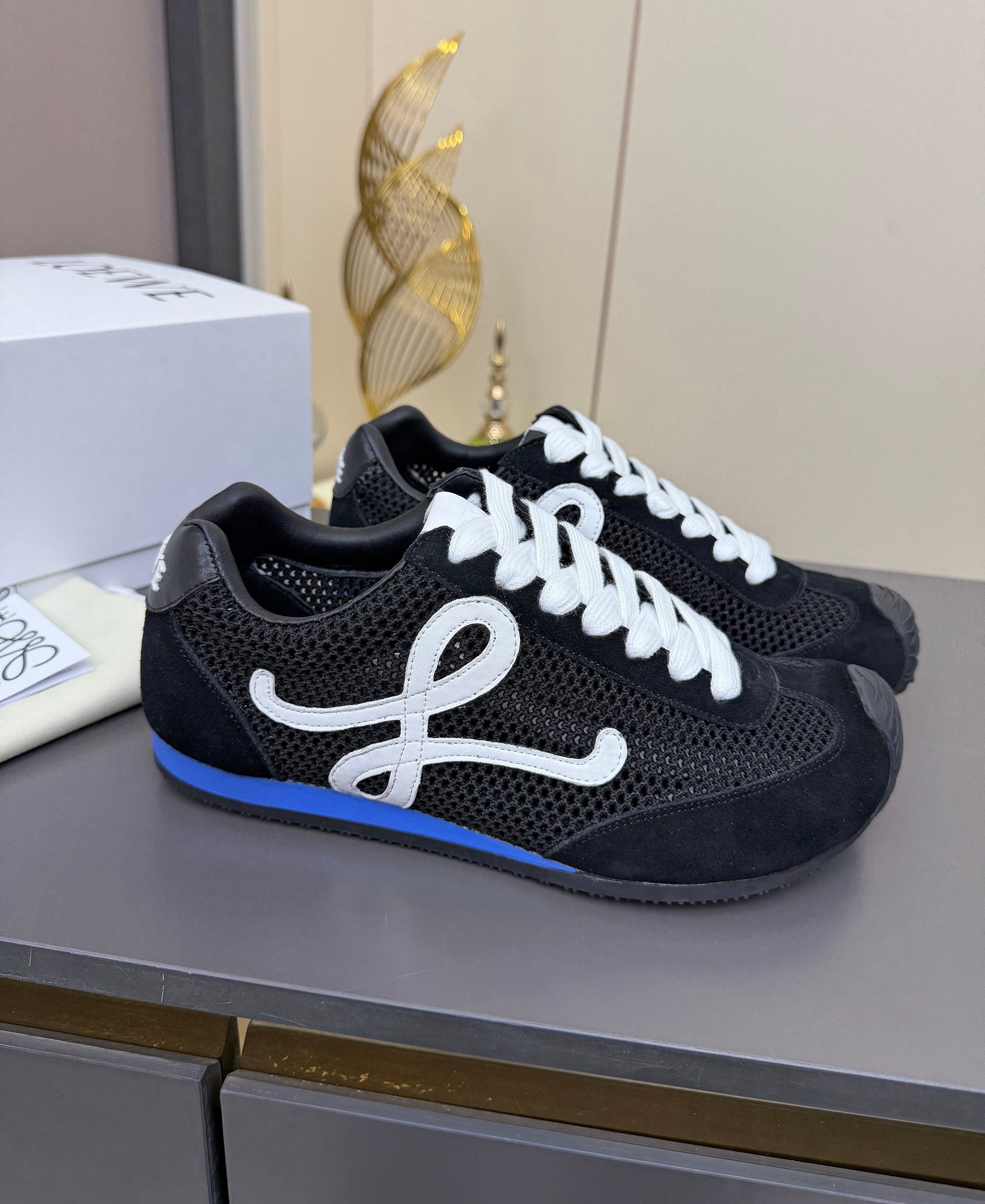 LOEWE 26S RUNNER 2.0 SNEAKERS IN BLACK SUEDE AND MESH FABRIC