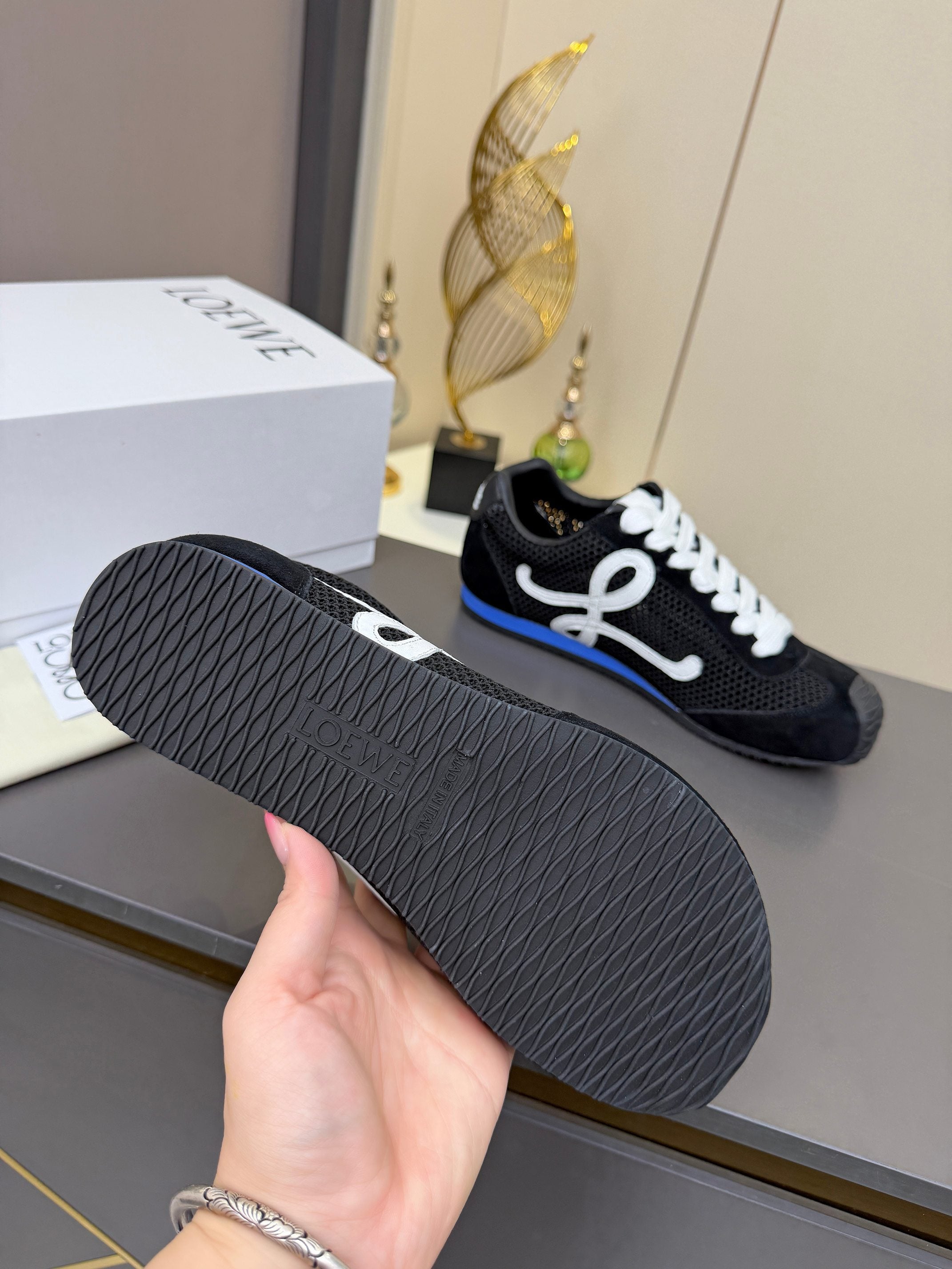 LOEWE 26S RUNNER 2.0 SNEAKERS IN BLACK SUEDE AND MESH FABRIC
