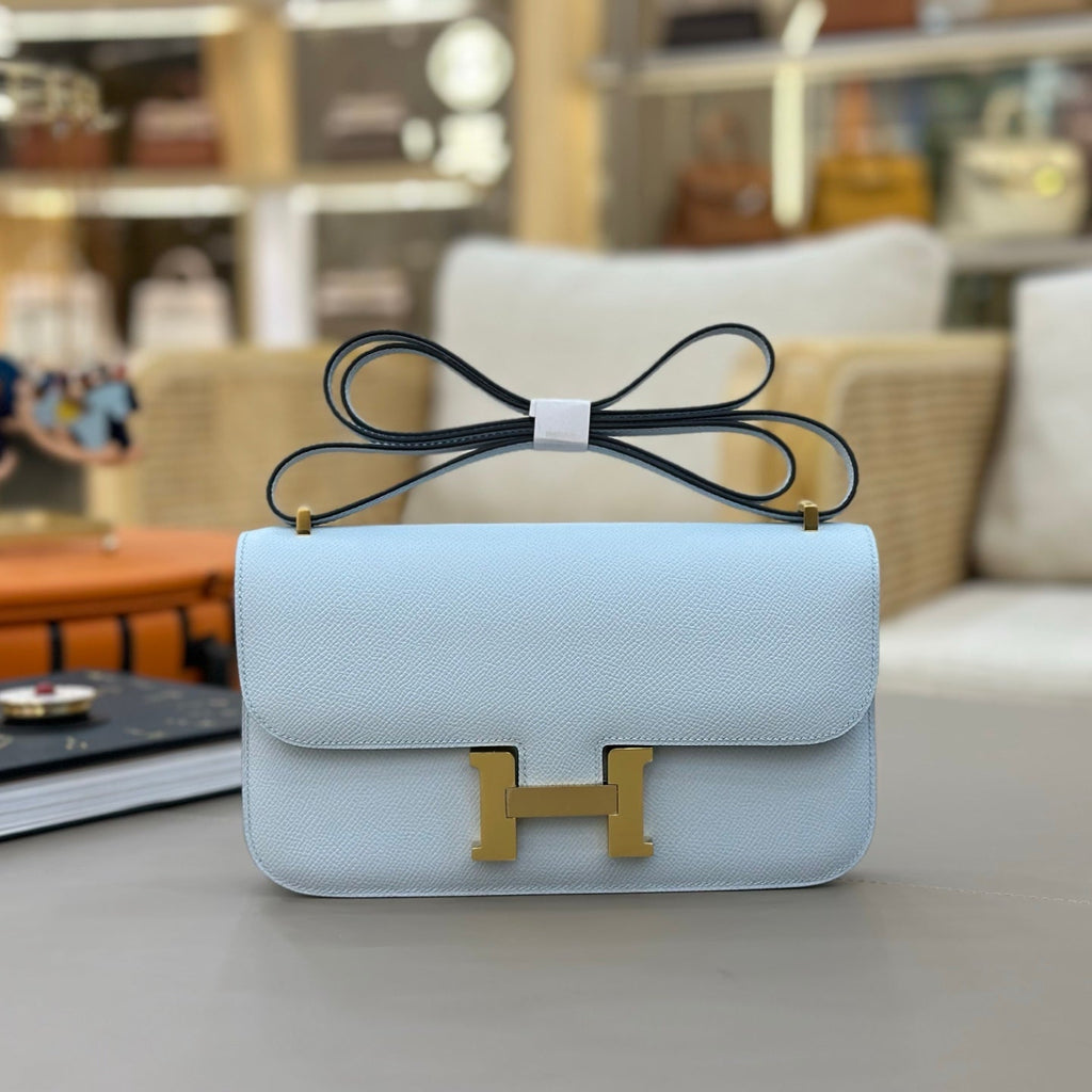 HM 25S CONSTANCE ELAN 24 CM IN SKY BLUE EPSOM WITH GOLD HARDWARE