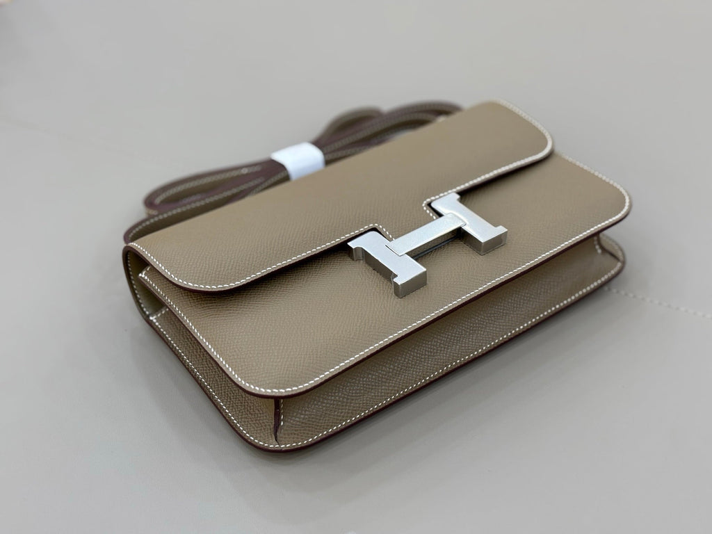 HM 25S CONSTANCE ELAN 24 CM IN TAUPE BROWN EPSOM WITH SILVER HARDWARE