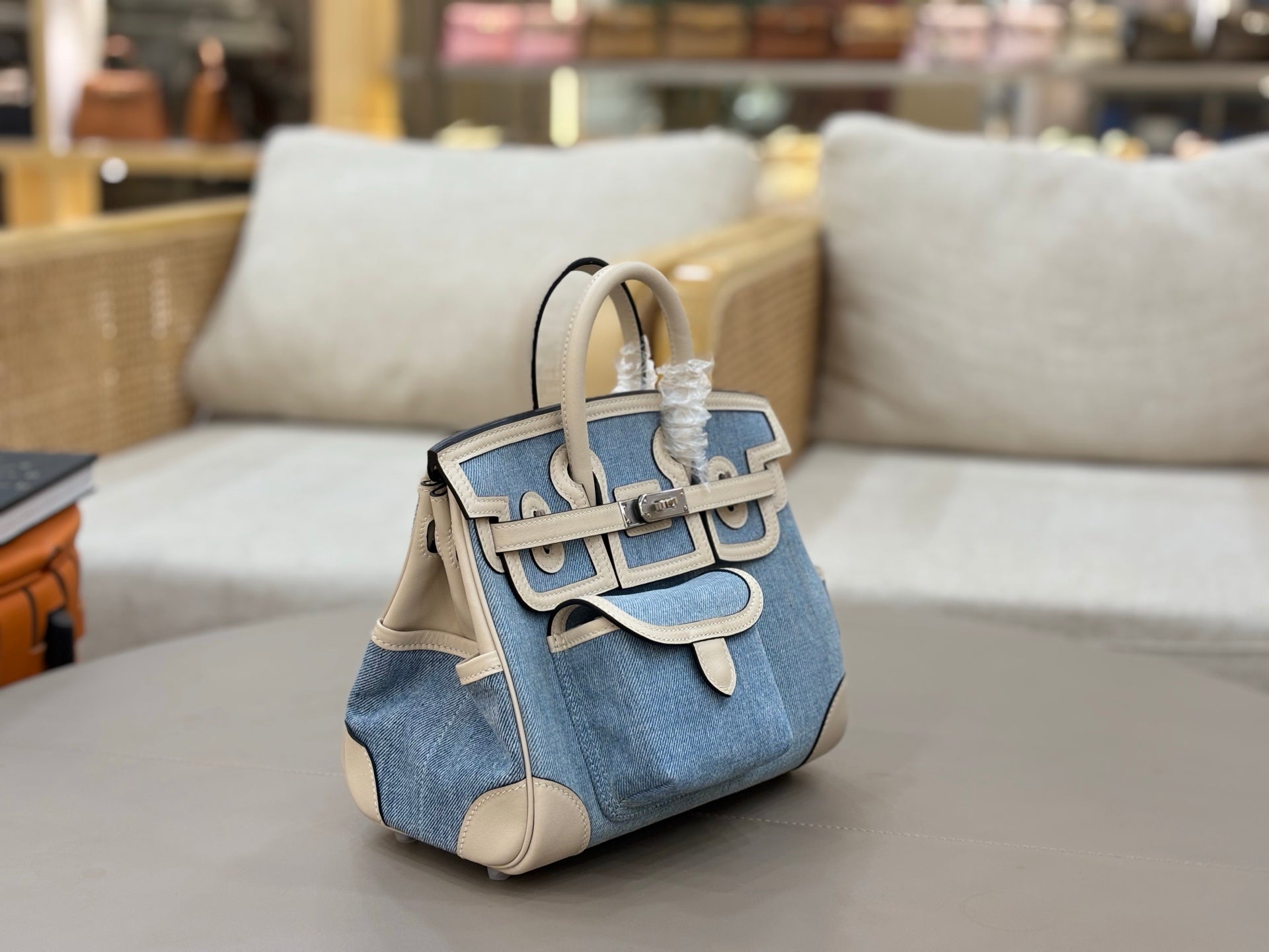 HM 25S BIRKIN CARGO 25 CM IN BLUE DENIM AND CREAM WHITE SWIFT WITH SILVER HARDWARE