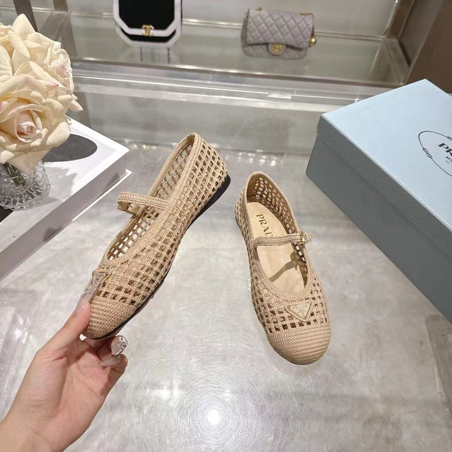 PRADA 26S LOGO PLAQUE MARY JANE FLATS IN NUDE BEIGE WOVEN FIBER