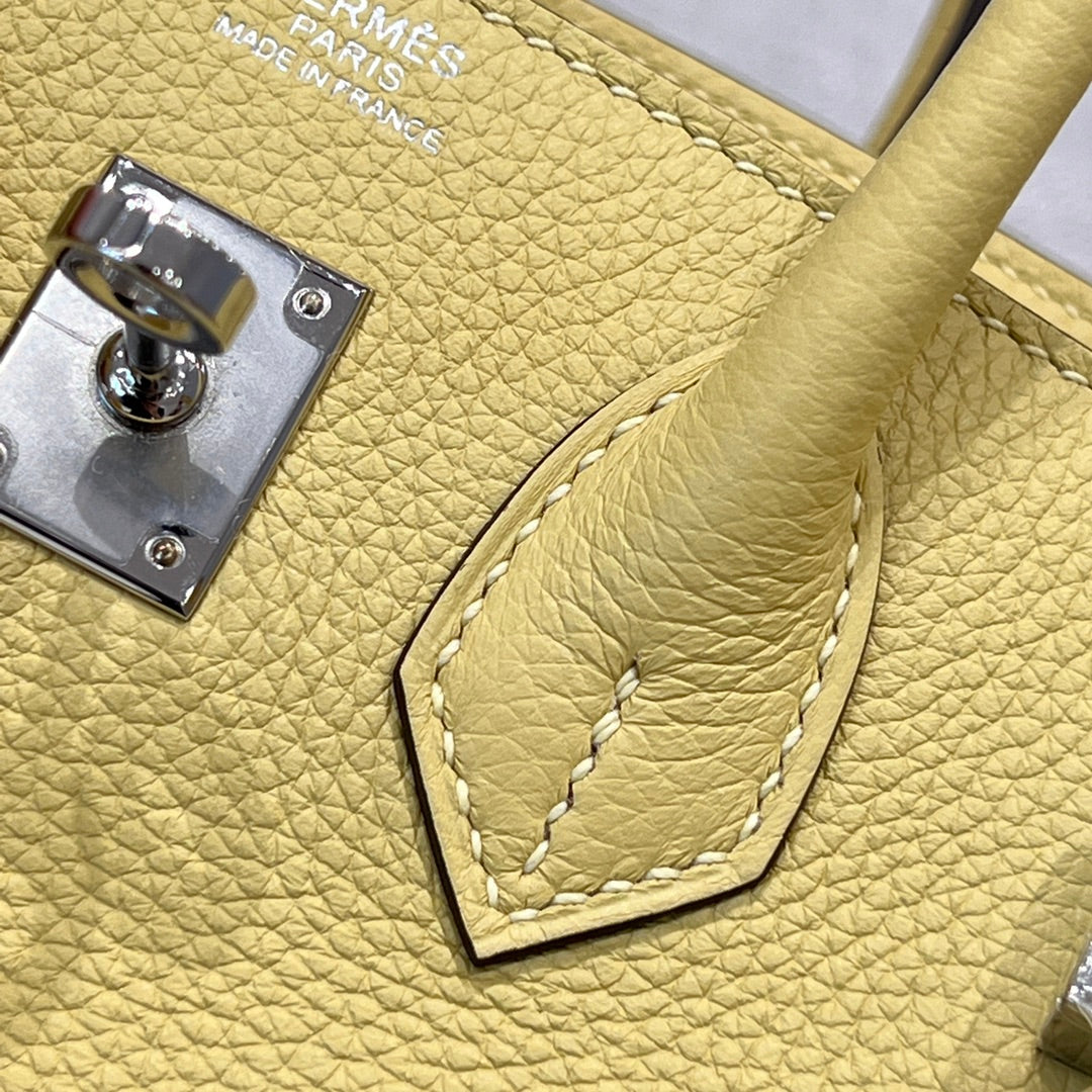 HM 25S BIRKIN 25 CM IN YELLOW TOGO WITH KEY SILVER