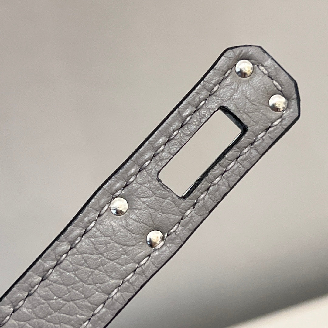 HM 25S BIRKIN 25 CM IN GREY TOGO WITH KEY SILVER
