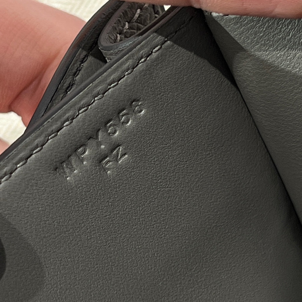 HM 25S CONSTANCE 19 CM IN DARK GREY EPSOM WITH SILVER HARDWARE