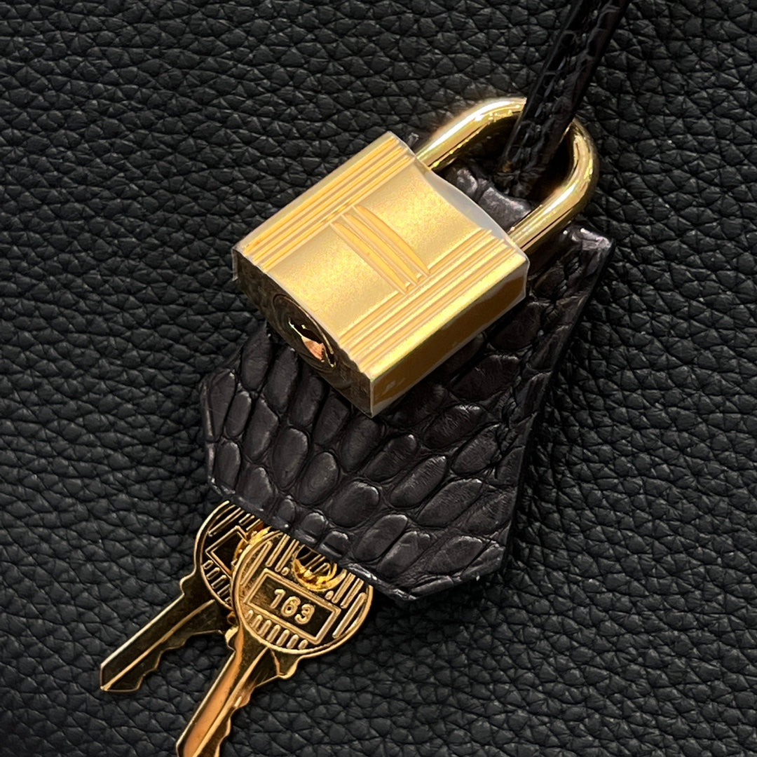 HM 25S BIRKIN 25 CM IN BLACK TOGO WITH KEY GOLD