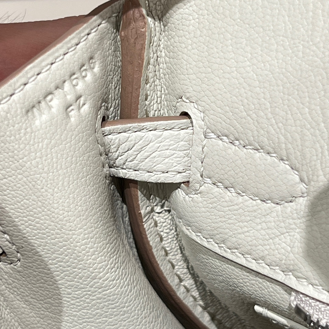 HM 25S BIRKIN 25 CM IN CREAM WHITE TOGO WITH KEY SILVER