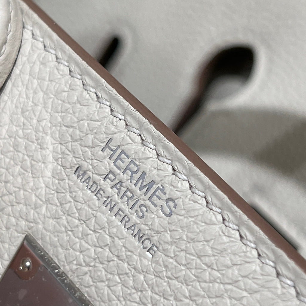 HM 25S BIRKIN 25 CM IN CREAM WHITE TOGO WITH KEY SILVER