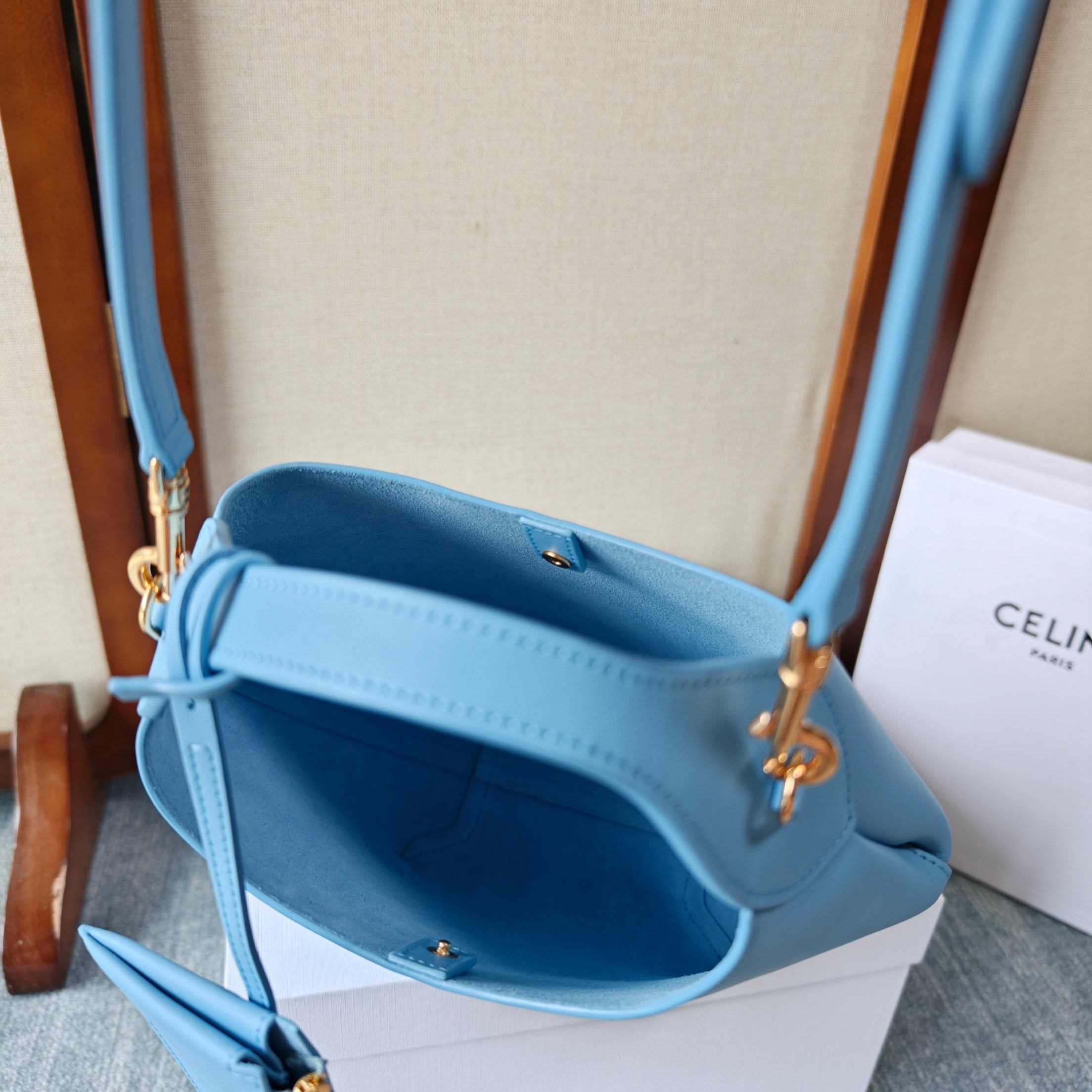 CELINE 26S HOBO BAG 31 IN SKY BLUE CALFSKIN