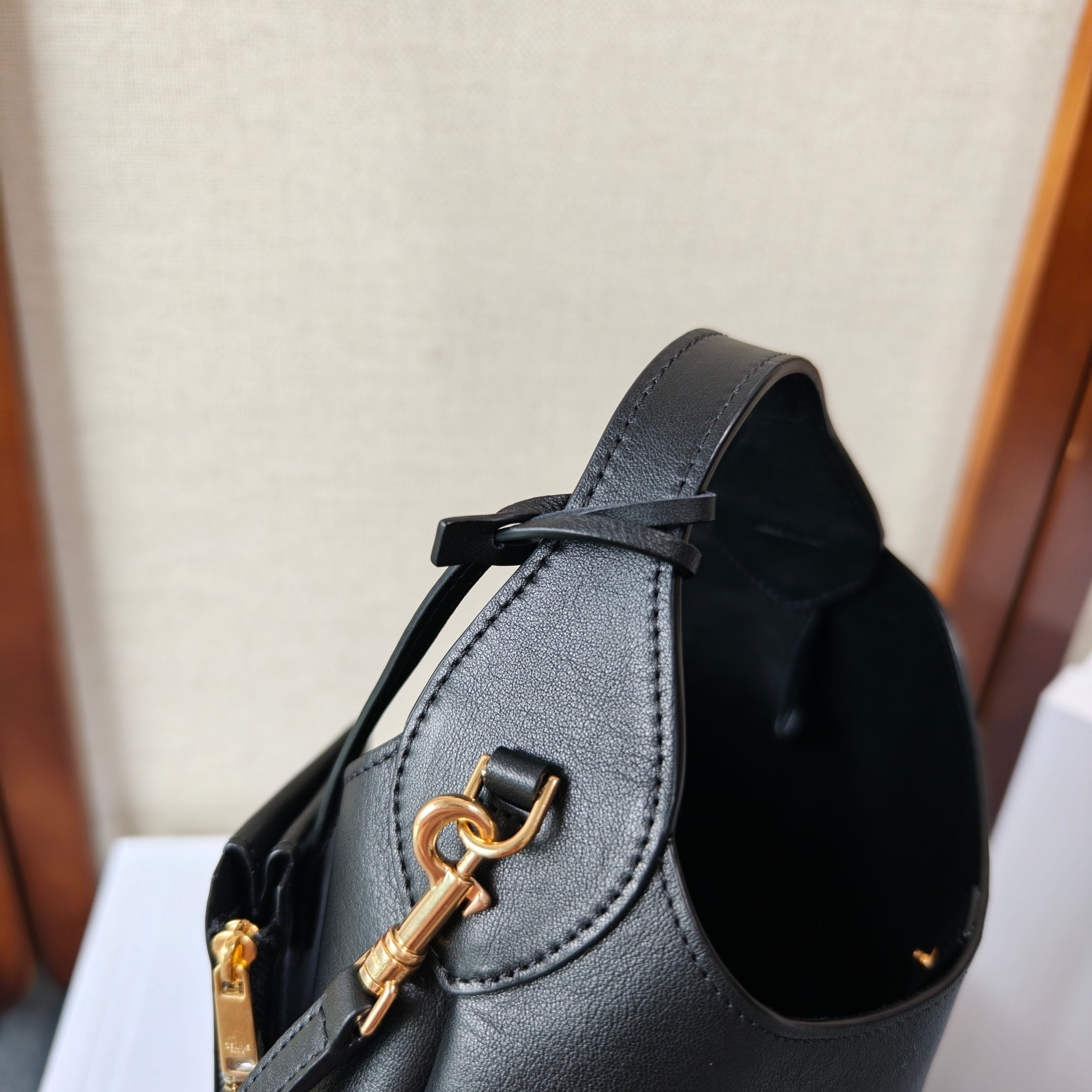CELINE 26S HOBO BAG 31 IN BLACK CALFSKIN
