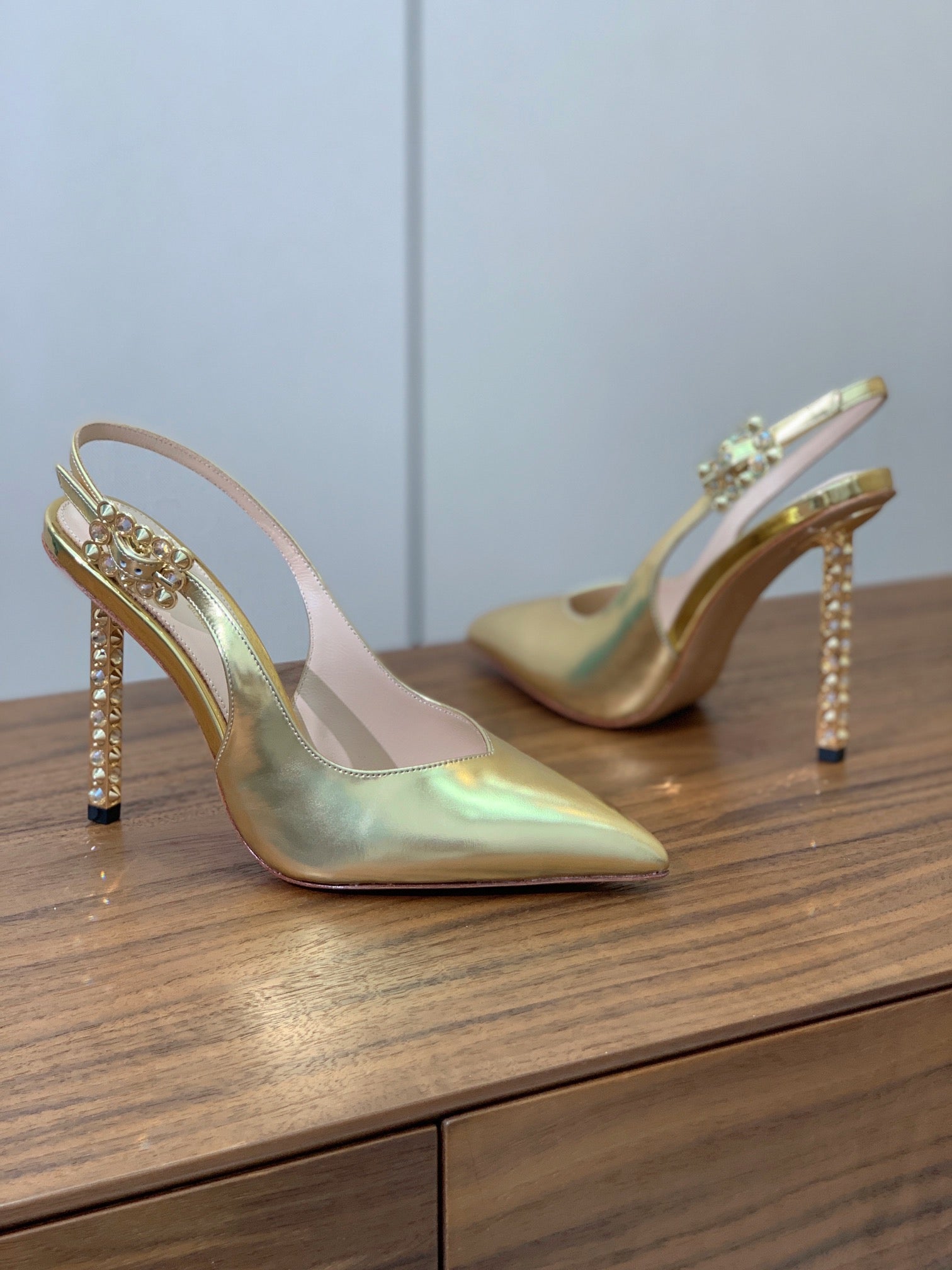 GIANVITO ROSSI 26S SLINGBACK HEELS 105 MM IN GOLD PATENT LAMBSKIN