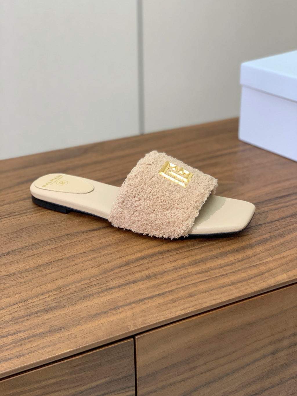 BALMAIN 26S SANDALS IN BEIGE WOOL AND CALFSKIN