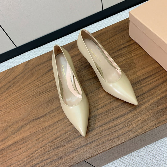 GIANVITO ROSSI 26S STILETTO PUMPS 95 MM IN BEIGE KHAKI CALFSKIN