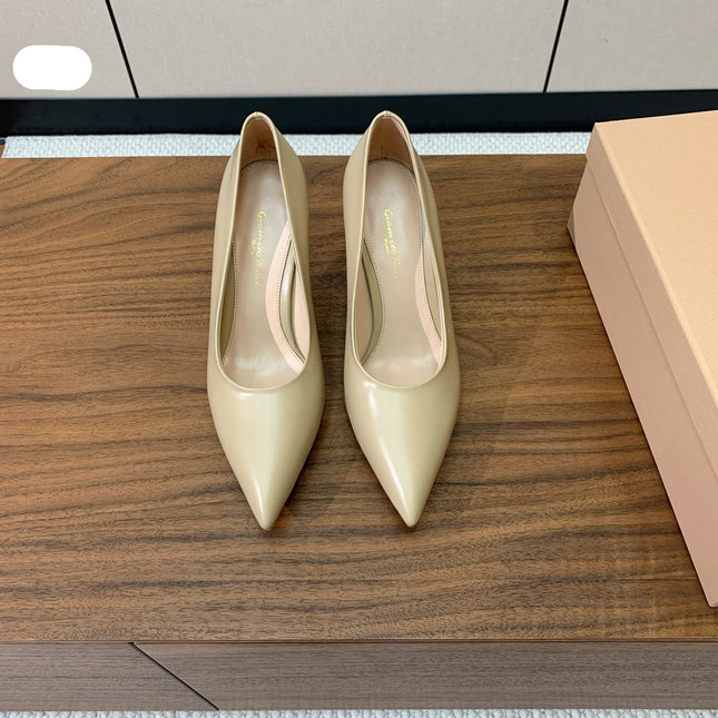 GIANVITO ROSSI 26S STILETTO PUMPS 95 MM IN BEIGE KHAKI CALFSKIN
