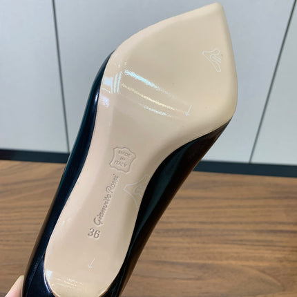 GIANVITO ROSSI 26S STILETTO PUMPS 95 MM IN BLACK PATENT CALFSKIN