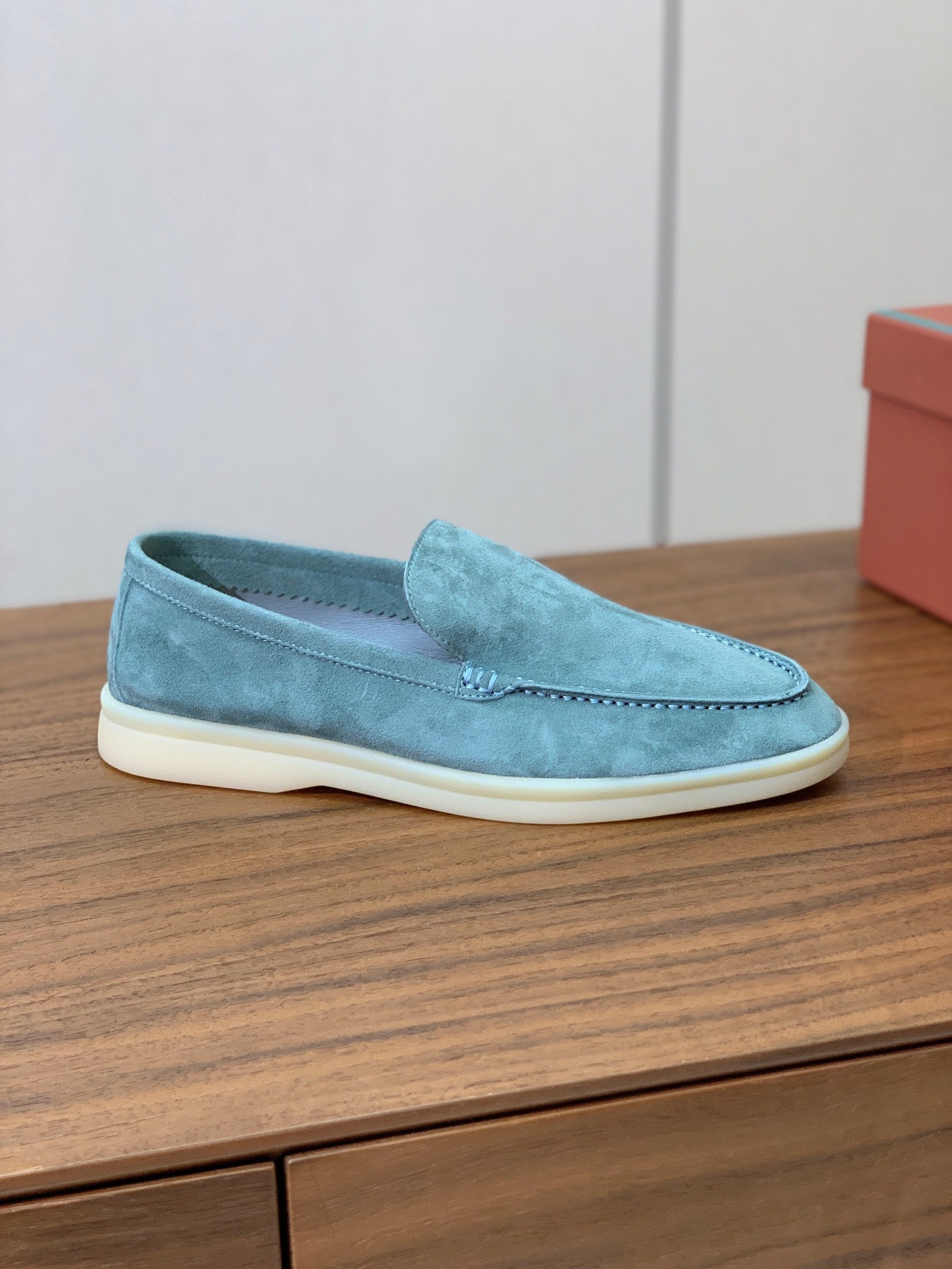LP LOAFERS 25S IN SKY BLUE SUEDE