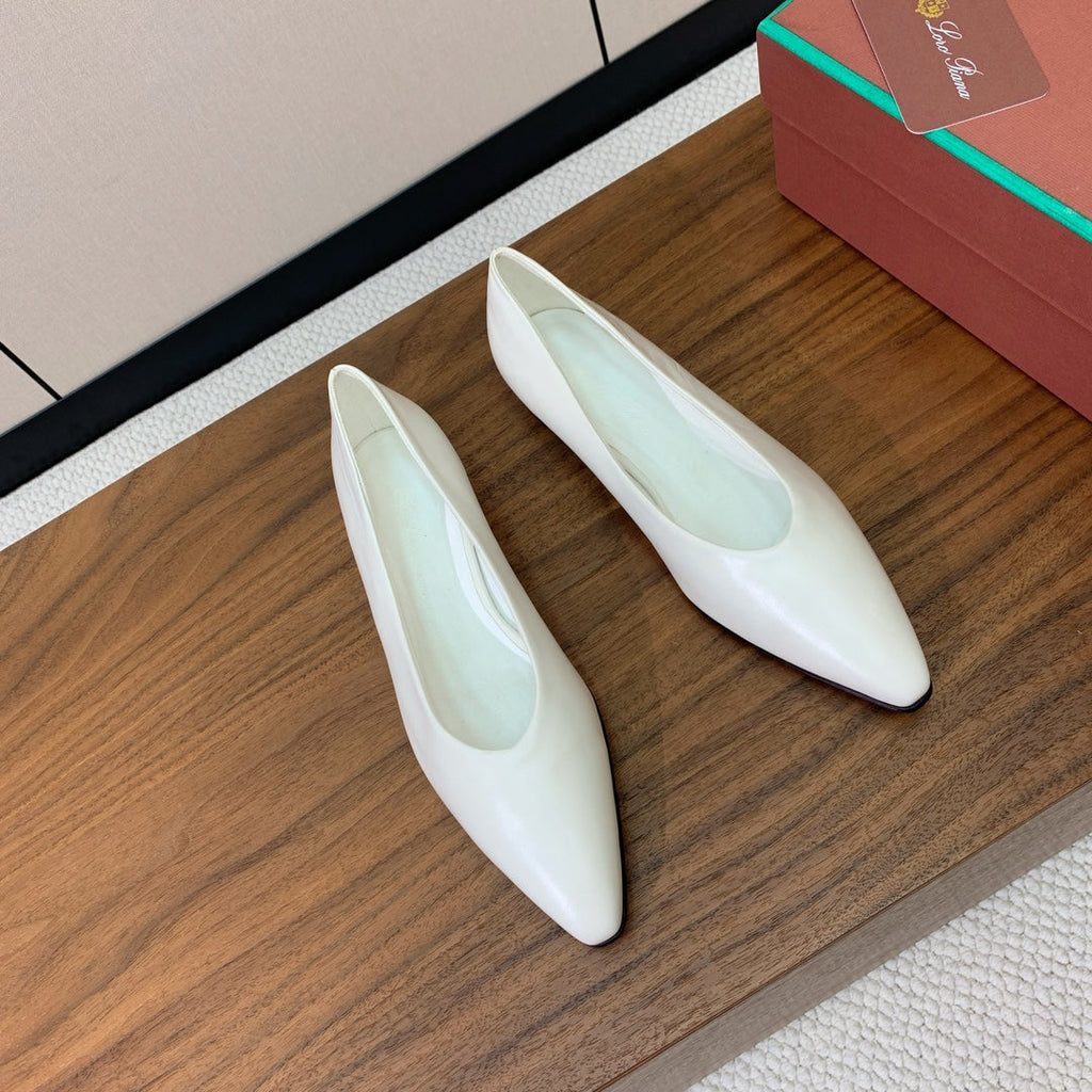 LP 26S BALLET FLATS IN WHITE CALFSKIN