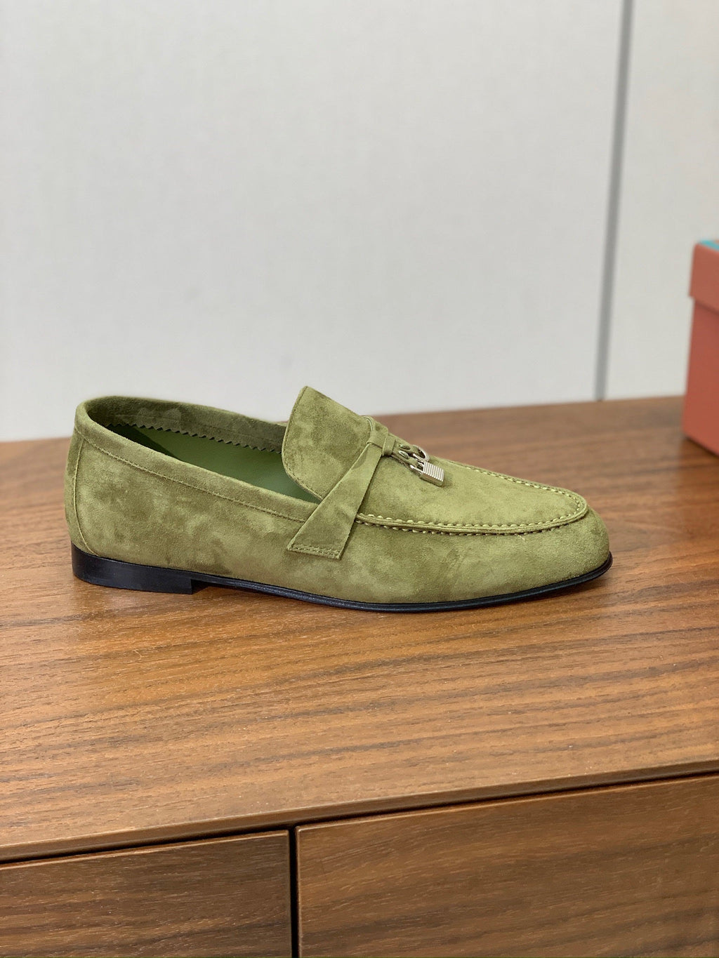 LP 26S SUMMER CHARMS WALK LOAFER IN OLIVE GREEN SUEDE GOLD HARDWARE