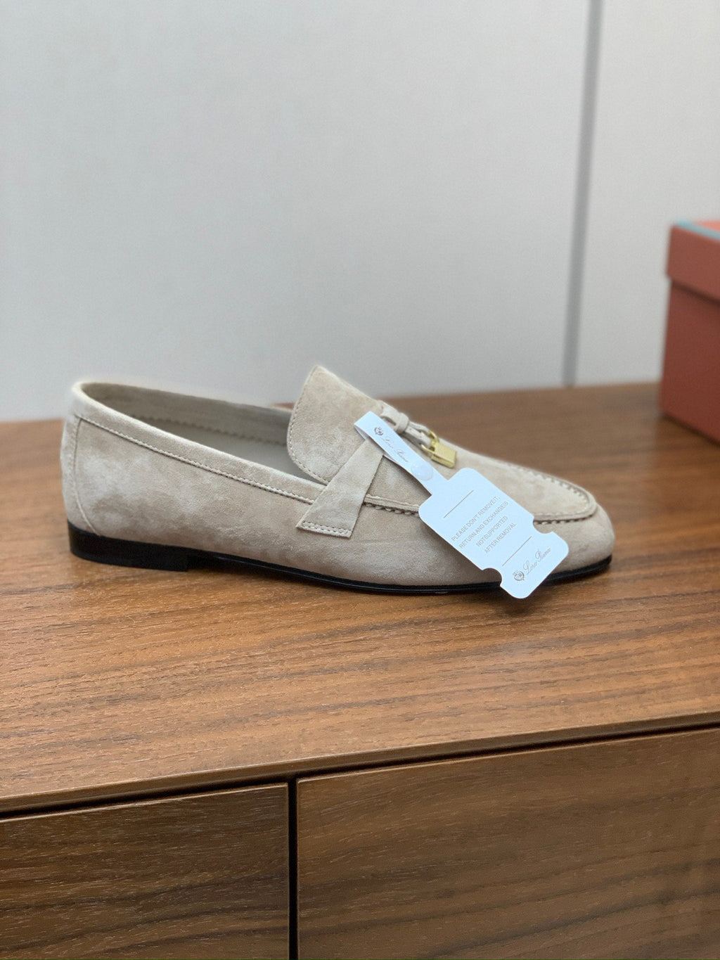 LP 26S SUMMER CHARMS WALK LOAFER IN LIGHT BROWN SUEDE GOLD HARDWARE