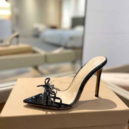 GIANVITO ROSSI 26S HEELED SANDALS 105 MM IN BLACK PATENT CALFSKIN WITH BOW