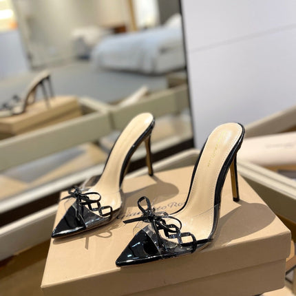 GIANVITO ROSSI 26S HEELED SANDALS 105 MM IN BLACK PATENT CALFSKIN WITH BOW