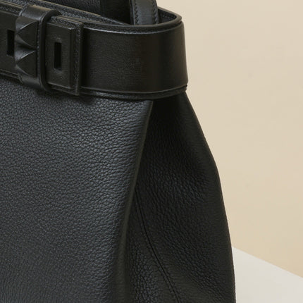 HM 25S MEDOR 27 CM IN BLACK TOGO