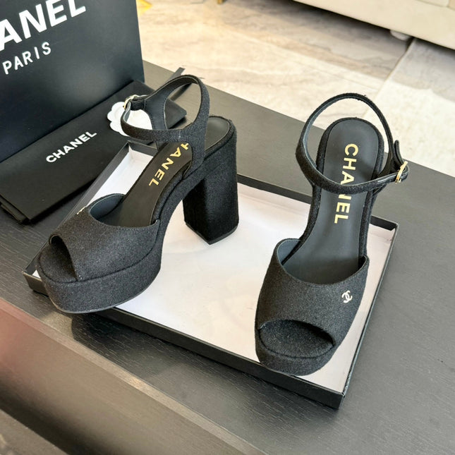 HIGH HEEL PLATFORM SANDALS IN BLACK SUEDE