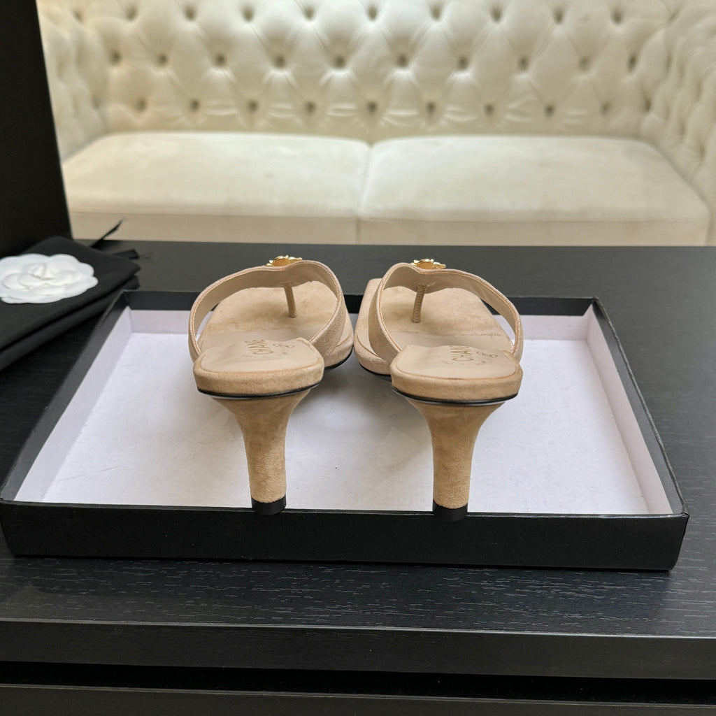 CHANEL 26S CAMELLIA THONG MULE IN BEIGE LAMBSKIN