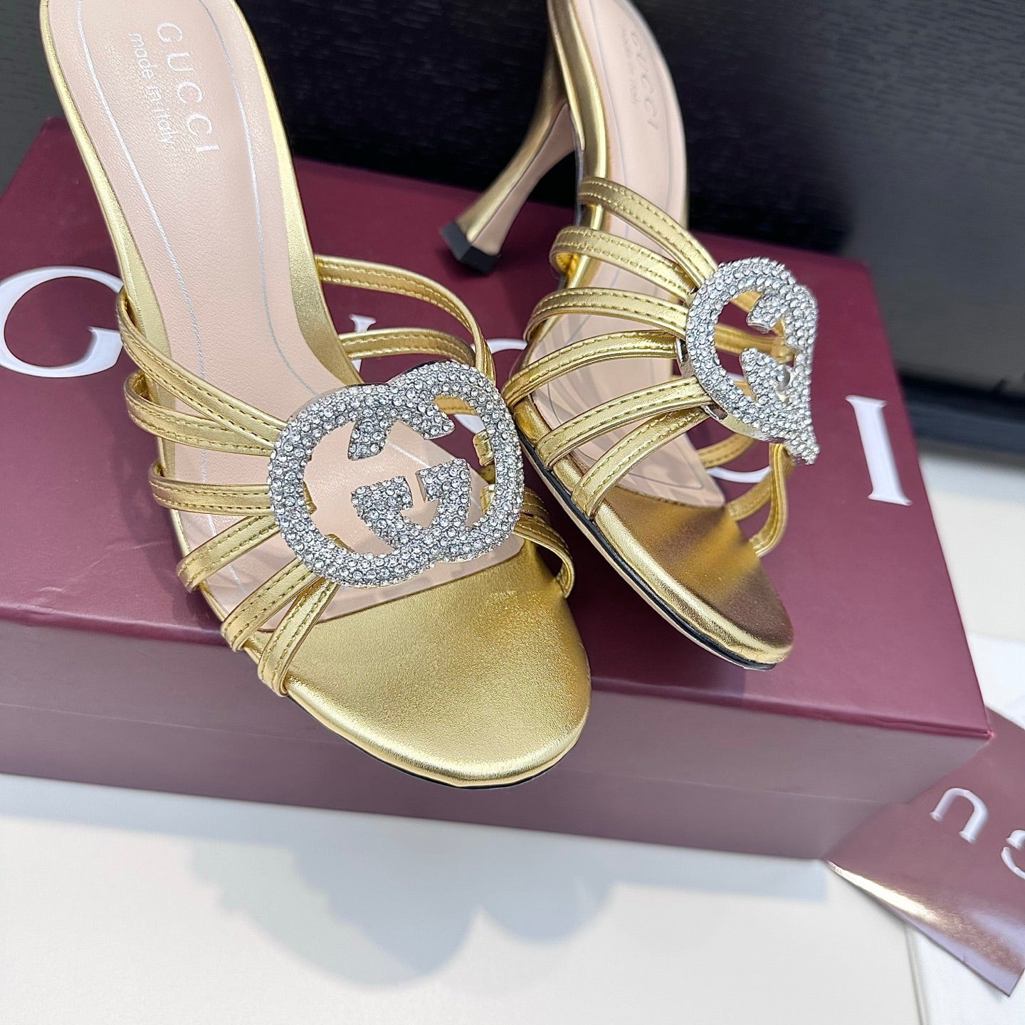 GUCCI 26S HEELED SANDALS 85 MM IN GOLD CALFSKIN WITH CRYSTAL
