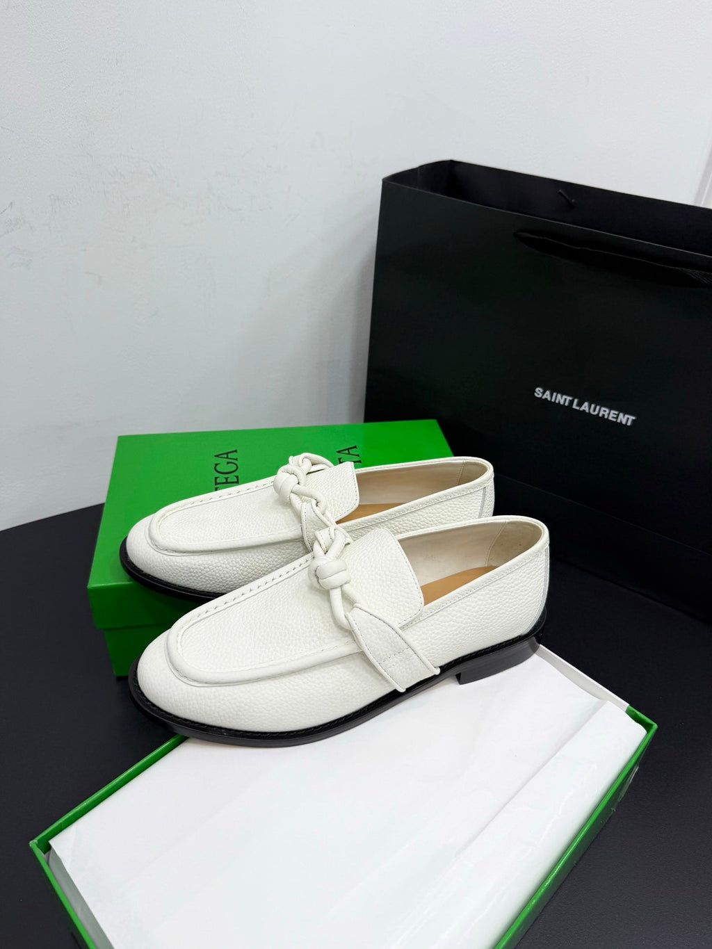 BOTTEGA VENETA 26S LOAFERS IN WHITE GRAINED CALFSKIN