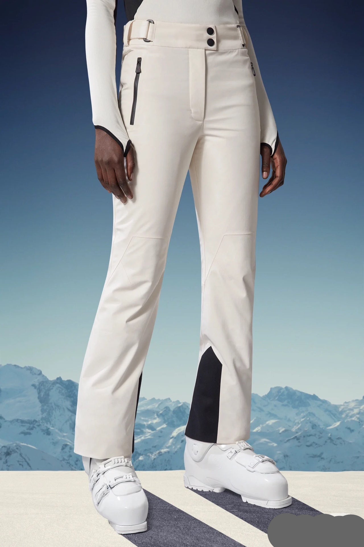 MONCLER 25S SKI PANTS 287