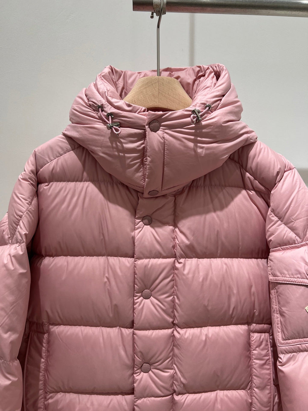 MONCLER 25S PREMIUM DOWN JACKET 211