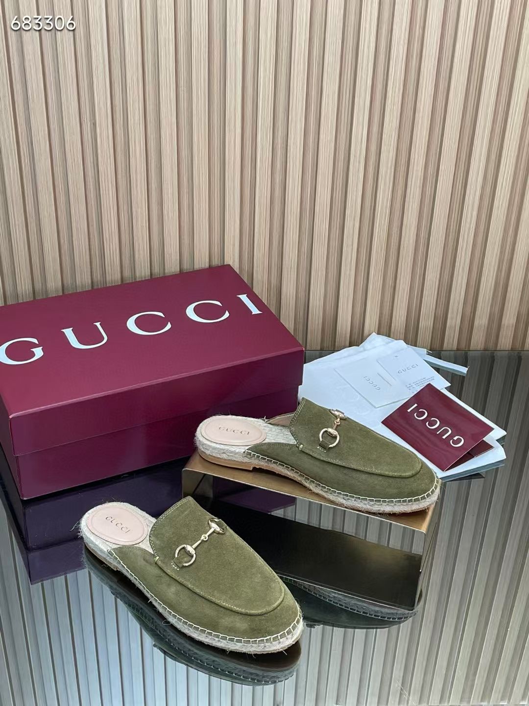 GUCCI 26S LOAFER MULES IN MOSS GREEN SUEDE