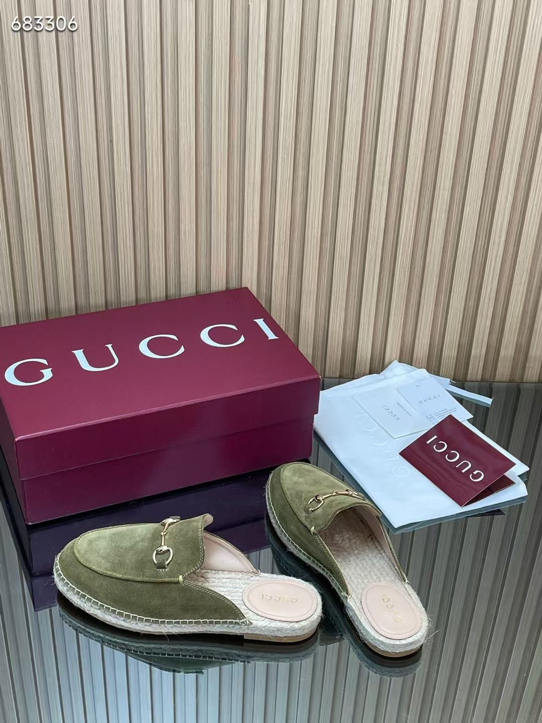 GUCCI 26S LOAFER MULES IN MOSS GREEN SUEDE