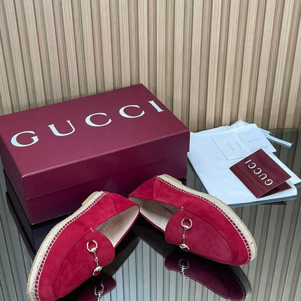 GUCCI 26S LOAFER IN DARK RED SUEDE