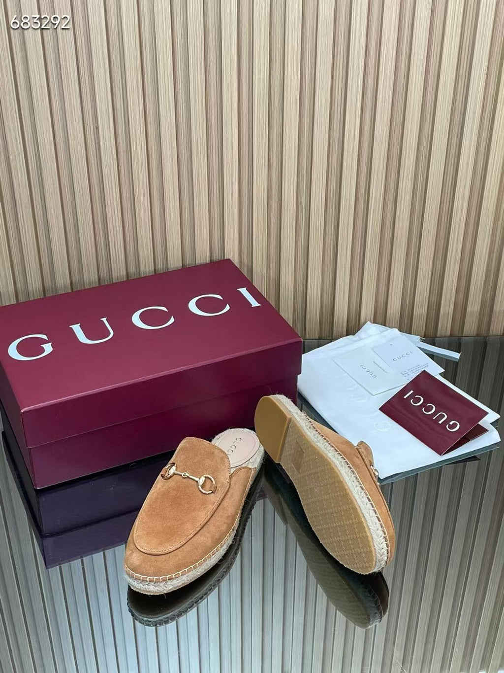 GUCCI 26S LOAFER MULES IN BROWN SUEDE