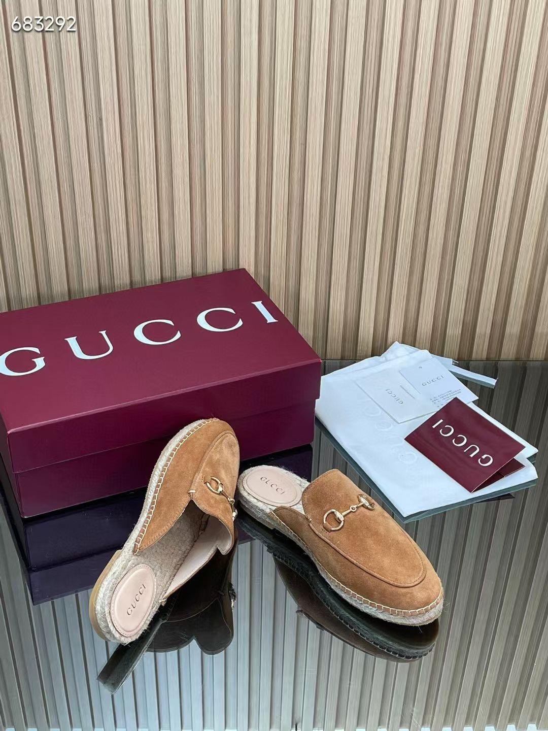 GUCCI 26S LOAFER MULES IN BROWN SUEDE