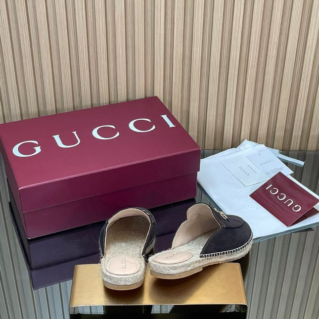 GUCCI 26S LOAFER MULES IN BLACK SUEDE