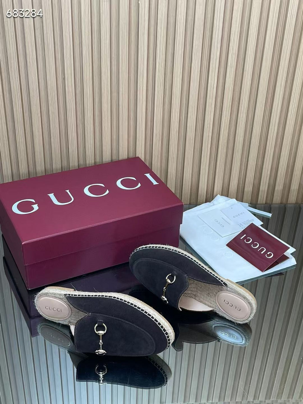 GUCCI 26S LOAFER MULES IN BLACK SUEDE