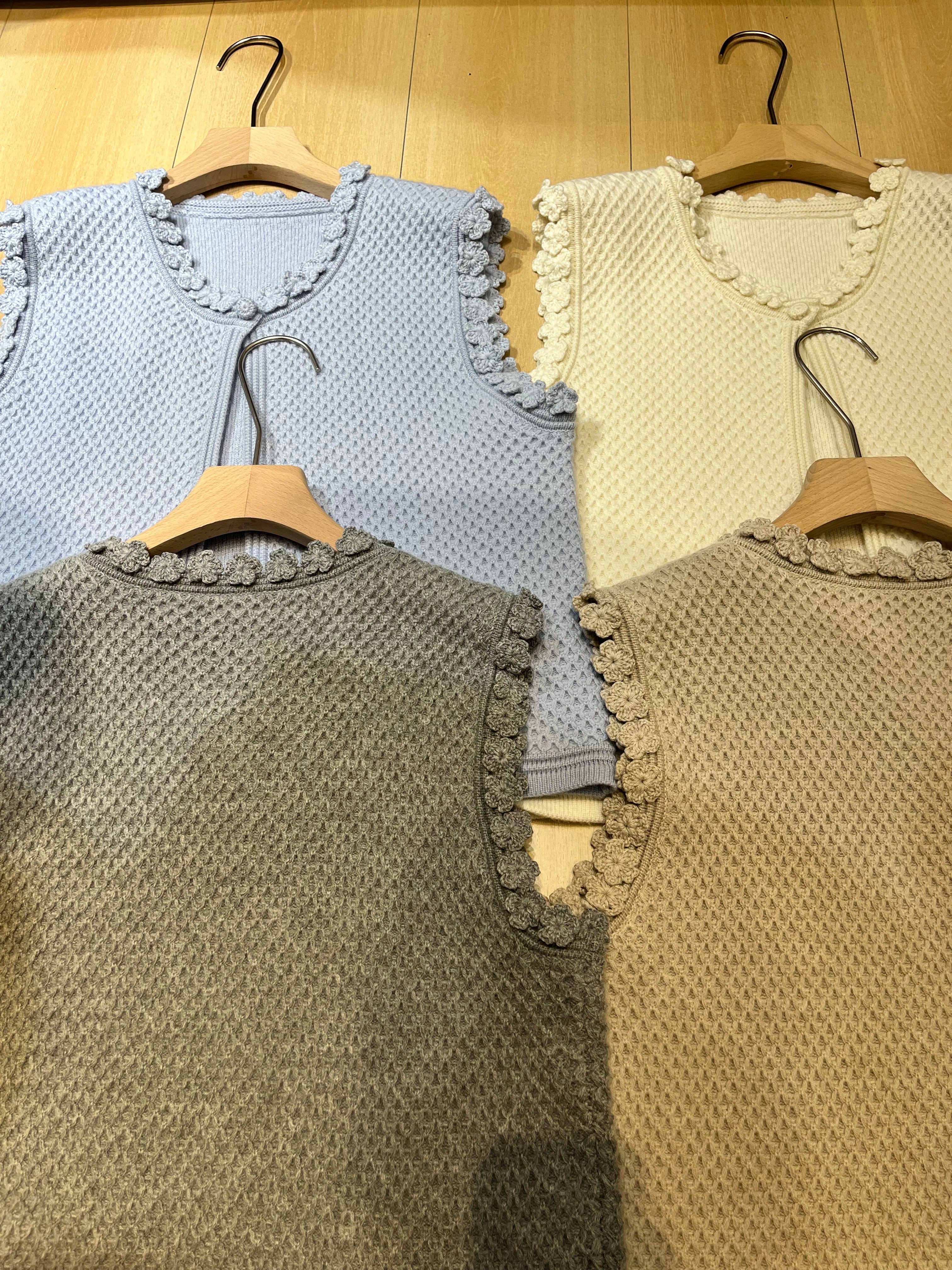 LP 26S LACE CASHMERE VEST 629