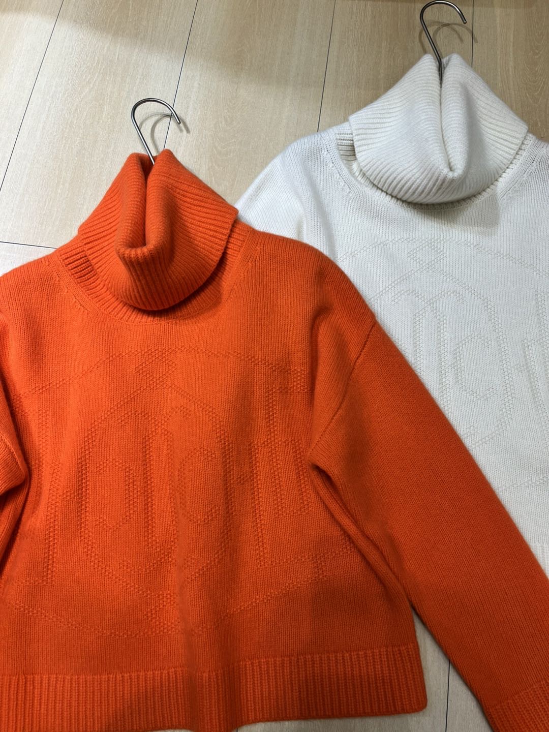HERMES 25S TURTLENECK SWEATER 030