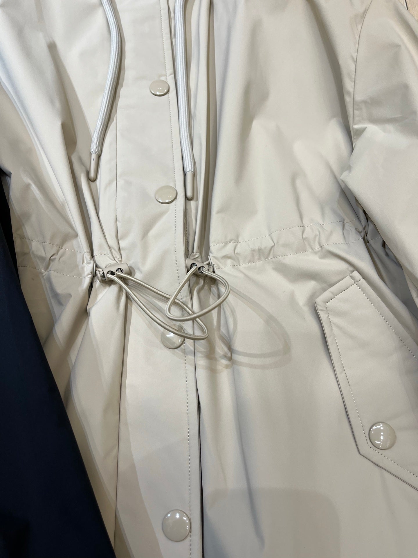 MONCLER 25S LIGHTWEIGHT LONG HOODED JACKET 401