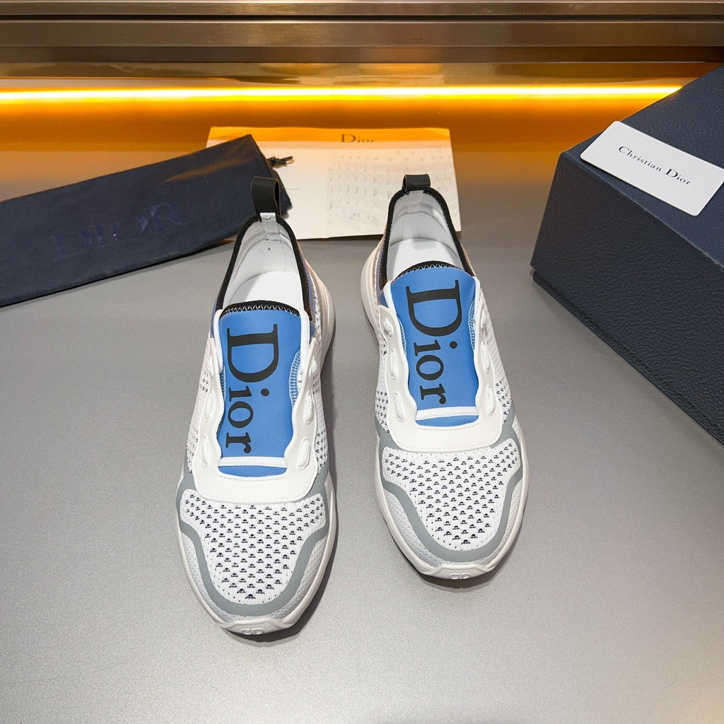 CD BASKETBALL SHOES WHITE AND COBALT BREATHABLE FABRIC
