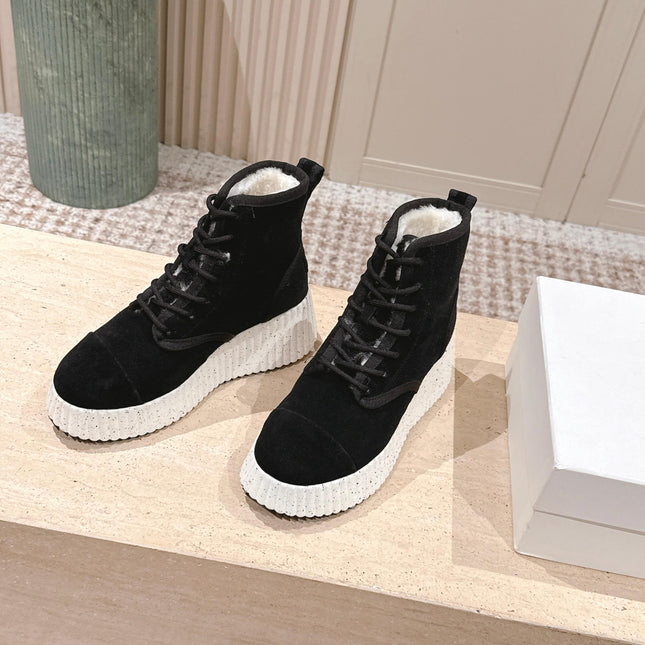 CHLOÉ 26S PLATFORM SOLE BOOTS 68 MM IN BLACK SUEDE