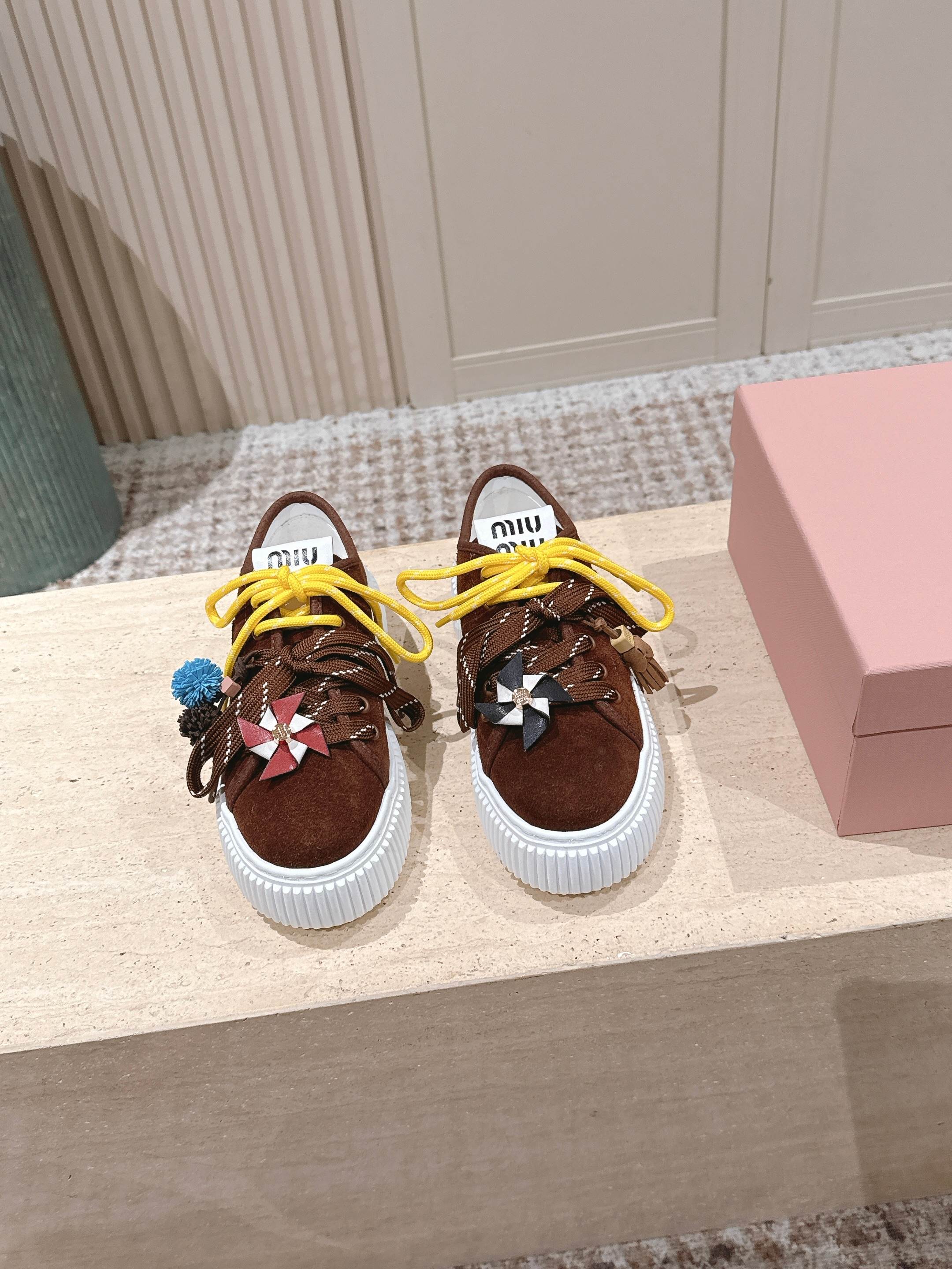 MIUMIU 25S SNEAKERS 50MM IN DARK BROWN SUEDE