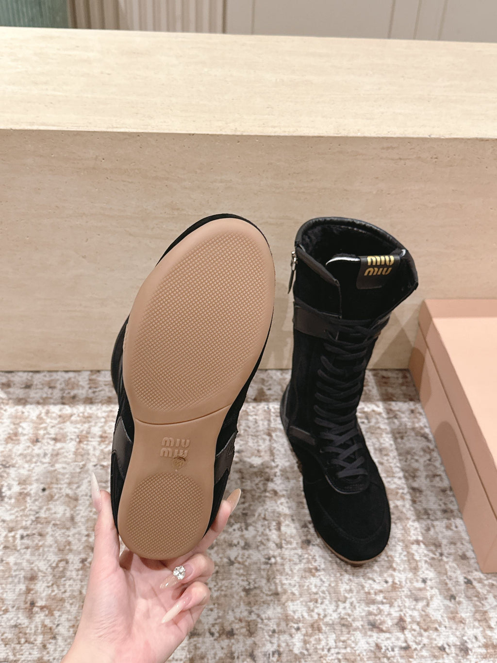 MIUMIU 25S ANKLE BOOTS IN BLACK SUEDE WITH SHEARLING